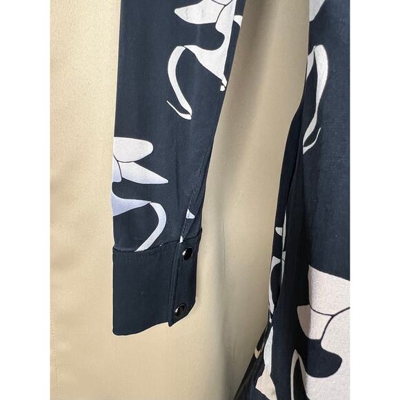 Tibi Ghost Orchid Silk Yoked Drop Waist Dress 4 - Picture 6 of 11